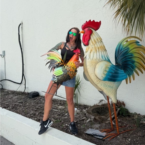 Meet your Posher, Kelly - Picture 2 of 2